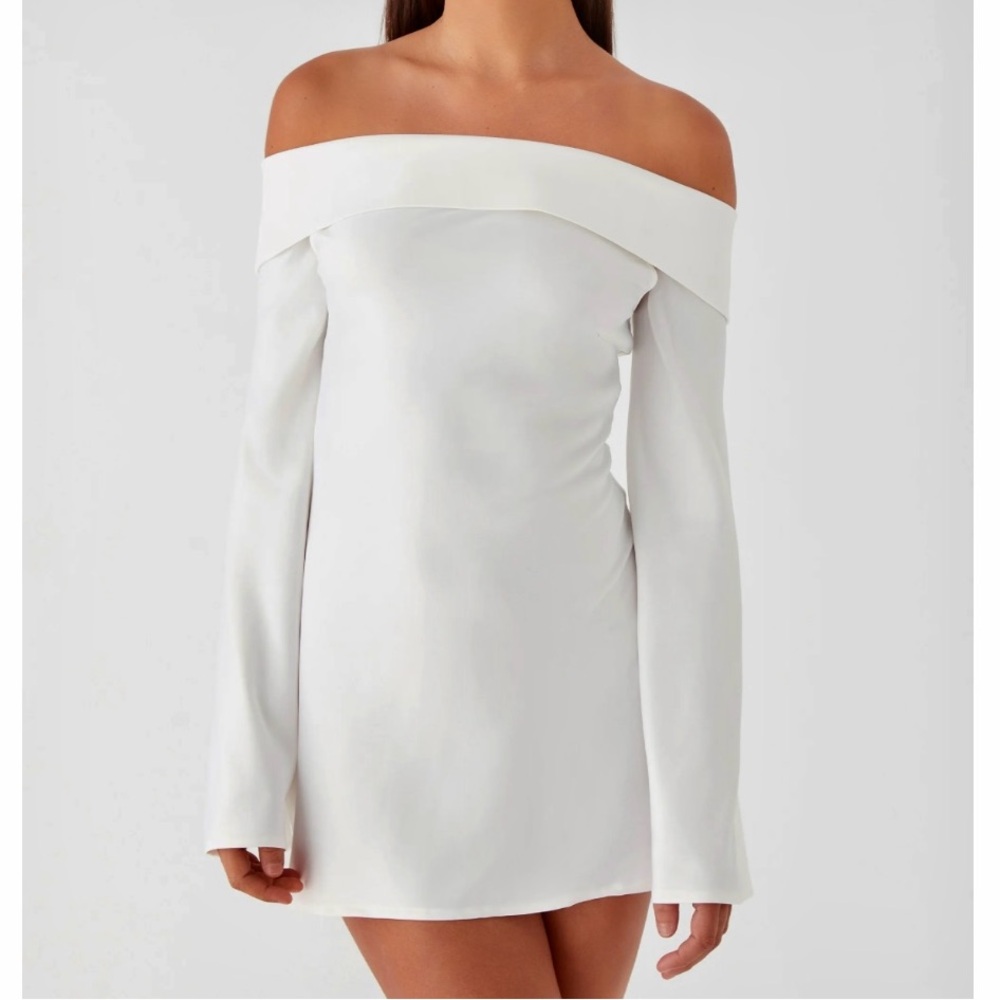 NEW Peppermayo Satin Off-Shoulder Long Sleeve White Dress - Size 4/small